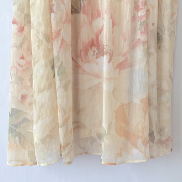 H&M Crinkled Cream/floral Dress Maxi Wedding Guest Event size S - Picture 4 of 12